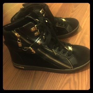 MICHAEL BY MICHAEL KORS High Top Sneakers